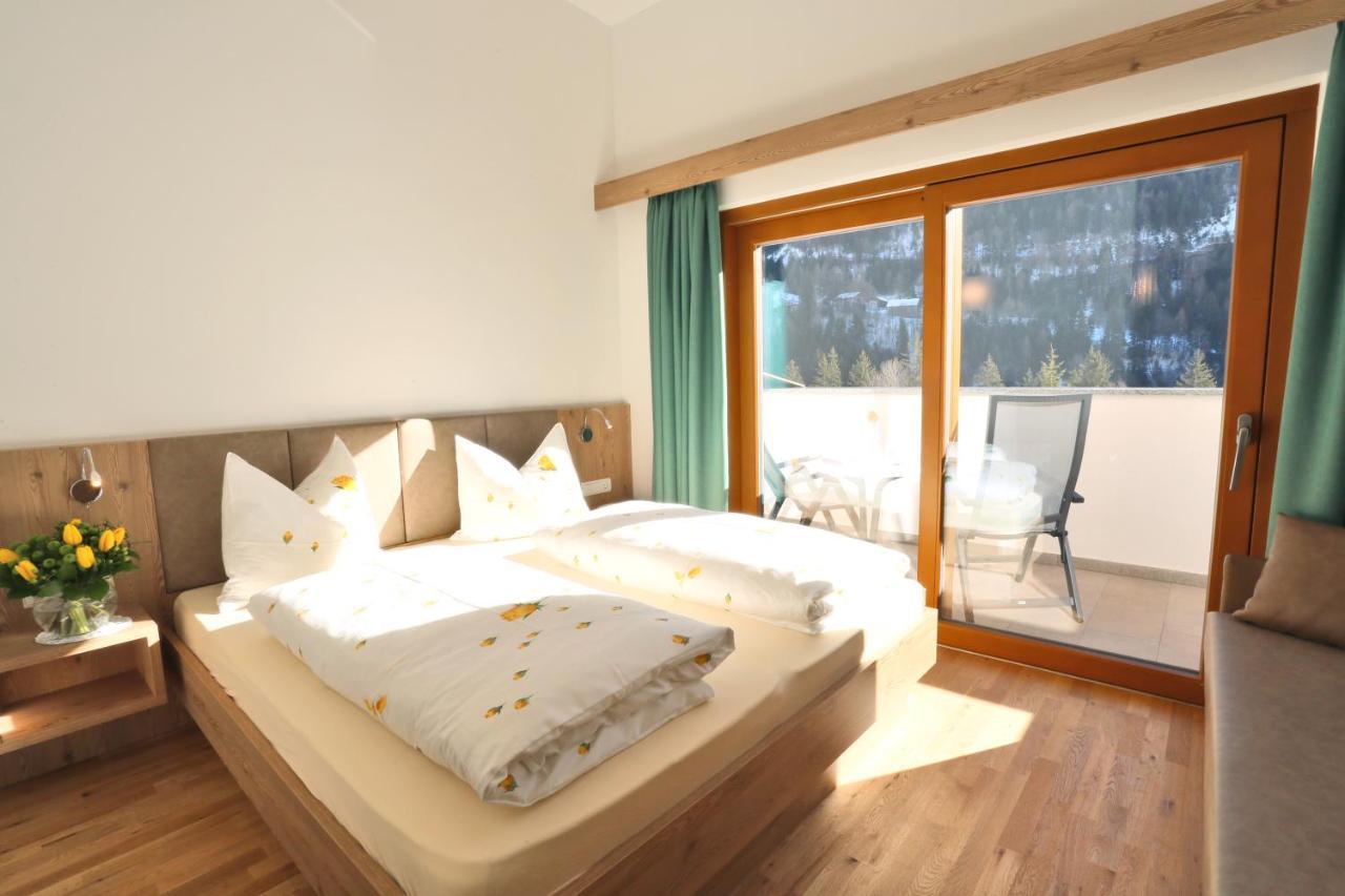 Graushof Hotel Val di Vizze Exterior photo